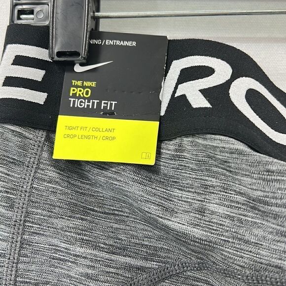 Nike Pro Mid-Rise Crop Leggings (Plus Size) - 1X - NWT - Picture 4 of 7